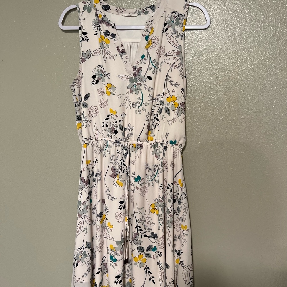 White floral Maurice’s dress, worn once, great condition